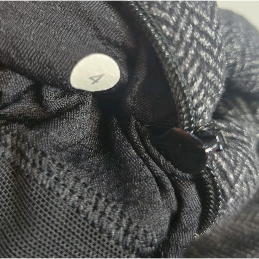 Lululemon Herringbone Half-Zip Size 4 - Picture 3 of 3